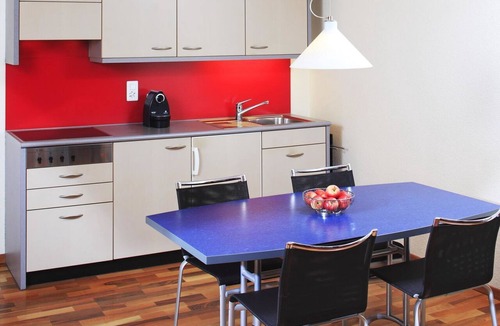 Central Interlaken Apartment | Hapimag AG Appartement/Fewo, Bad, WC, gartenseitig 2-Zimmer Appartement Komfort by Interhome