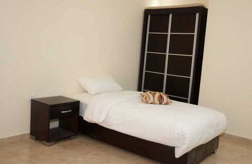 Wadi Musa Hostel | Happy Family Apartment