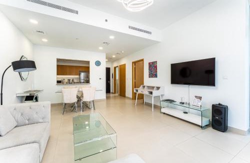 Madinat Zayed Apartment | HAVN - 1 bed in Bellevue Tower, Downtown Dubai
