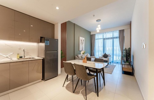 Nad Al Sheba Apartment | HAVN - 1 Bedroom in Azizi Park Avenue, Meydan