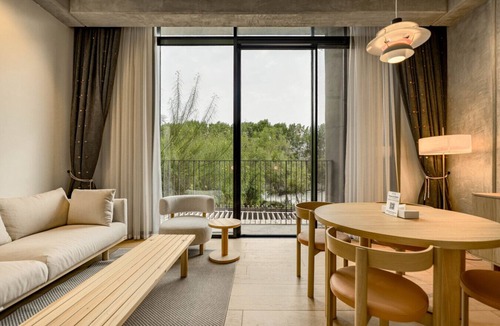 Dubai Apartment | HAVN - Cozy Studio in KOA, Access to Dubai Nasab