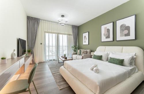 The Greens Apartment | HAVN - Studio in Alka, The Greens