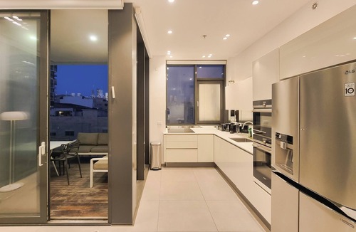 Kerem HaTeimanim Apartment | Hayarkon Bronze
