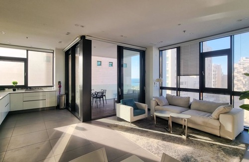 Kerem HaTeimanim Apartment | Hayarkon Royal in Tel Aviv-Yafo