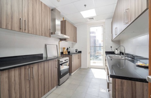 Downtown Dubai Apartment | Heaven Crest Vacation Homes Downtown - Studio, 1, & 3 Bedroom Suites 2 minute walk to Dubai Mall and Burj Khalifa