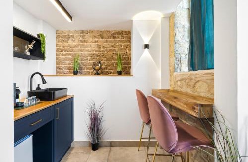 Beersheba Hotel | Helios Boutique by La Finca Hotels - בוטיק מעוצב עם מטבחון מאובזר וחניה חינם בעיר העתיקה!