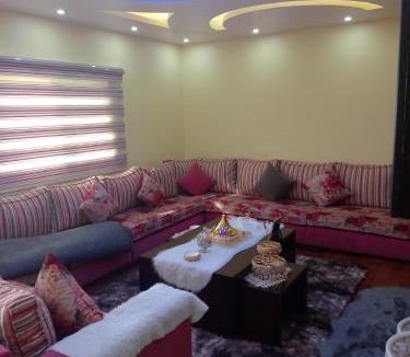 Al Jubeiha House | Hello hostel