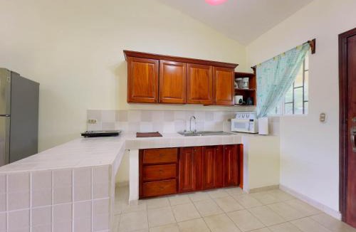 Playa Hermosa Apartment | Hermosa Paradise