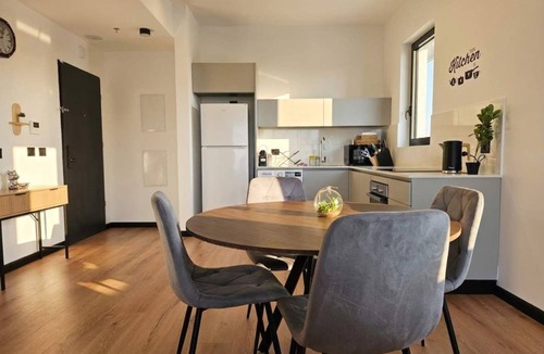 Tel Aviv Apartment | Herzl10 #TLV View- Luxury 1BR & Mamad |SweetyGuest