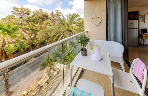 Herzliya Pituach Apartment | Herzlia Pituah apartment with Pool, by the Acadia Beach!