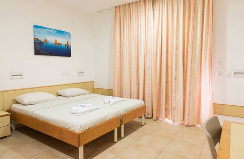 Ein Gedi Hostel | Hi Ein Gedi Hostel
