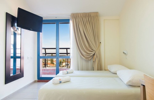 Shlomi Hostel | HI - Shlomi Hostel