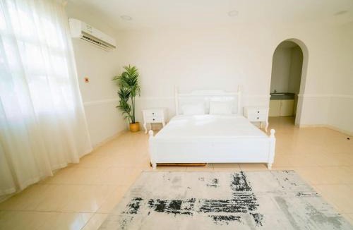 Ras Al Khaimah Ski Chalet | Hideout Farmhouse - By Seven Elements