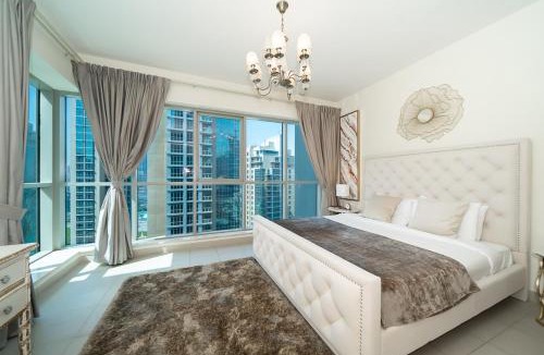 Downtown Dubai Apartment | HiGuests - Dazzling Apt With Panoramic View Near Burj Khalifa
