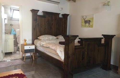 Poriya Illit Ski Chalet | Hilltop Haven