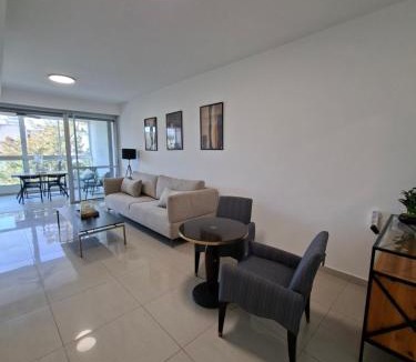 Ashdod Apartment | Histadrout street 3 bedrooms central Ashdod