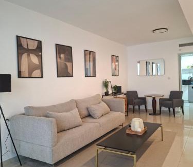Ashdod Apartment | Histadrout street 3 bedrooms central Ashdod