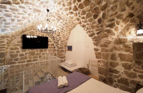 Acre Old City Apartment | Historic Stone House in the Heart of Old Acre