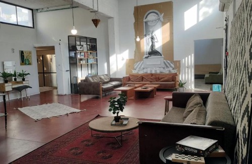 Tel Aviv Hotel | Hizkiyahu Rooms with bomb shelter inside the building
