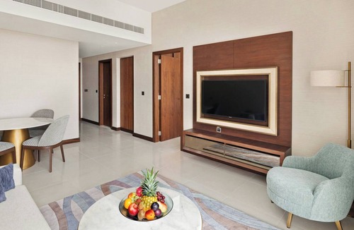 Dubai World Central Hotel | Holiday Inn Dubai Al-Maktoum Airport by IHG