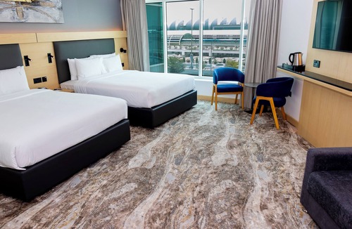 Garhoud Hotel | Holiday Inn Express Dubai Airport by IHG