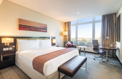 Muscat Hotel | Holiday Inn MUSCAT AL SEEB by IHG