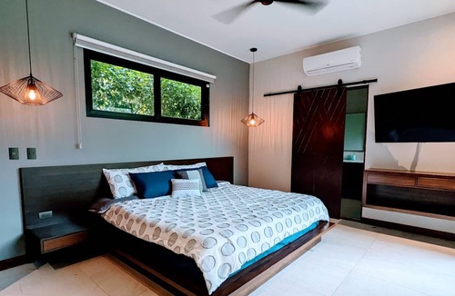 Uvita House | Hollywood House