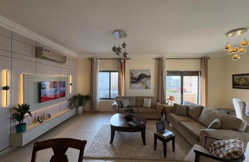 Suwailih Apartment | Home away from home with a Beautiful Balcony View 3 bedrooms 2 bathrooms