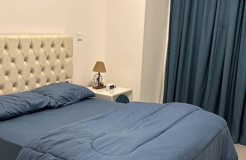 Dubai Hotel | Homes 2 Retreat - The Pulse Residency