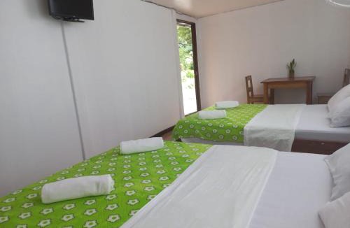 Rio Cuarto de Grecia House | Hostel Orozco - Costa Rica