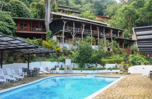 El Cerro Hostel | Hostel Plinio