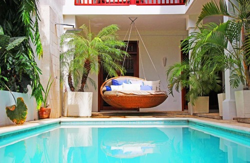 Leon Hotel | Hotel and Coffe Azul