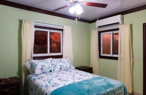 Managua Bed & Breakfast | Hotel Del Pilar