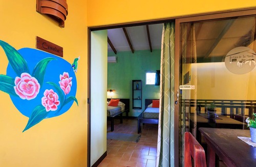 Cahuita Hotel | Hotel La Casa de las Flores Cahuita