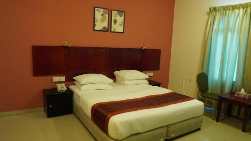 Muscat Hotel | Hotel Summersands Al Wadi Al kabir