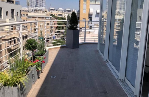 Tel Aviv City Center Apartment | Huge Duplex~Mini Penthouse Luxury 3BR by Sheinkin