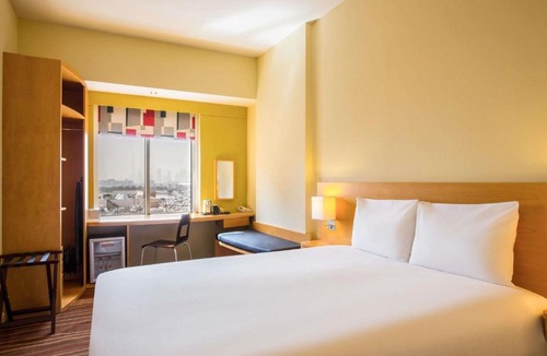Deira Hotel | ibis Deira Creekside Dubai