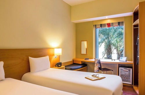 Al Barsha 2 Hotel | Ibis Hotel- Mall Avenue