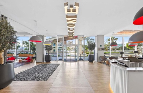 Garhoud Hotel | ibis Styles Dubai Airport Hotel