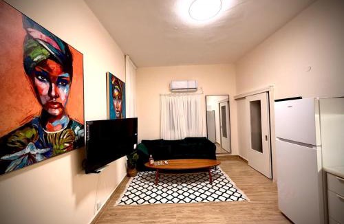 Haifa Apartment | Irooms770B