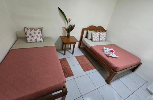 Drake Bay Hostel | Jacobin Hostel & Cabins