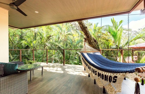 Playa Matapalo Bed & Breakfast | Jardin de los Monos