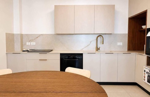 Kiryat HaLeom Apartment | Jerusalem Central - Spacious 3 Bedroom