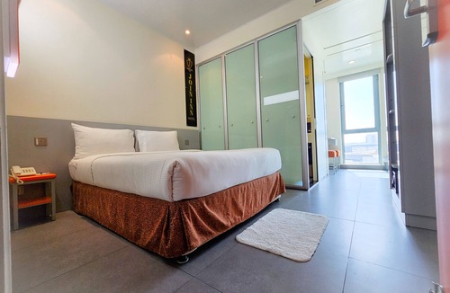 Jebel Ali Free Zone Hotel | JOIN INN HOTEL Jebel Ali, Dubai (formerly easyhotel)