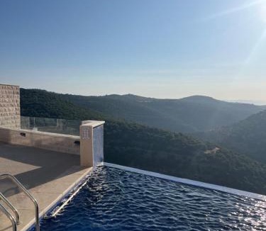 Gesher Villa | Jordan Castle Resort
