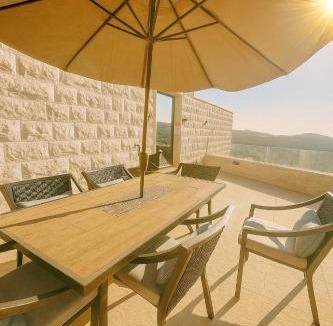 Gesher Villa | Jordan Castle Resort