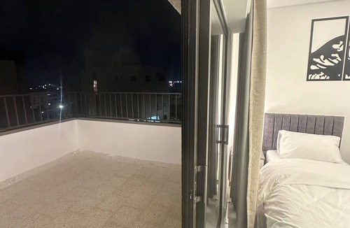 Suwailih Apartment | JRE Cozy Rooftop Near Al Services-23