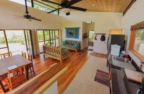 Drake Bay Cabin | Jungle Bungalow in Drake Bay