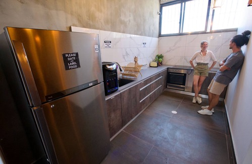 Jaffa Hostel | Jungle Jaffa Hostel Age 18 to 45