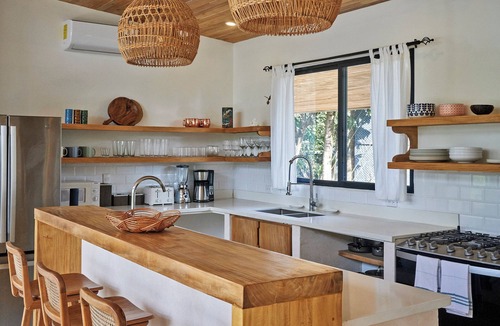 Manzanillo House | Jungle Villa + Casita North of Santa Teresa - Close to Beach - Sleeps 8